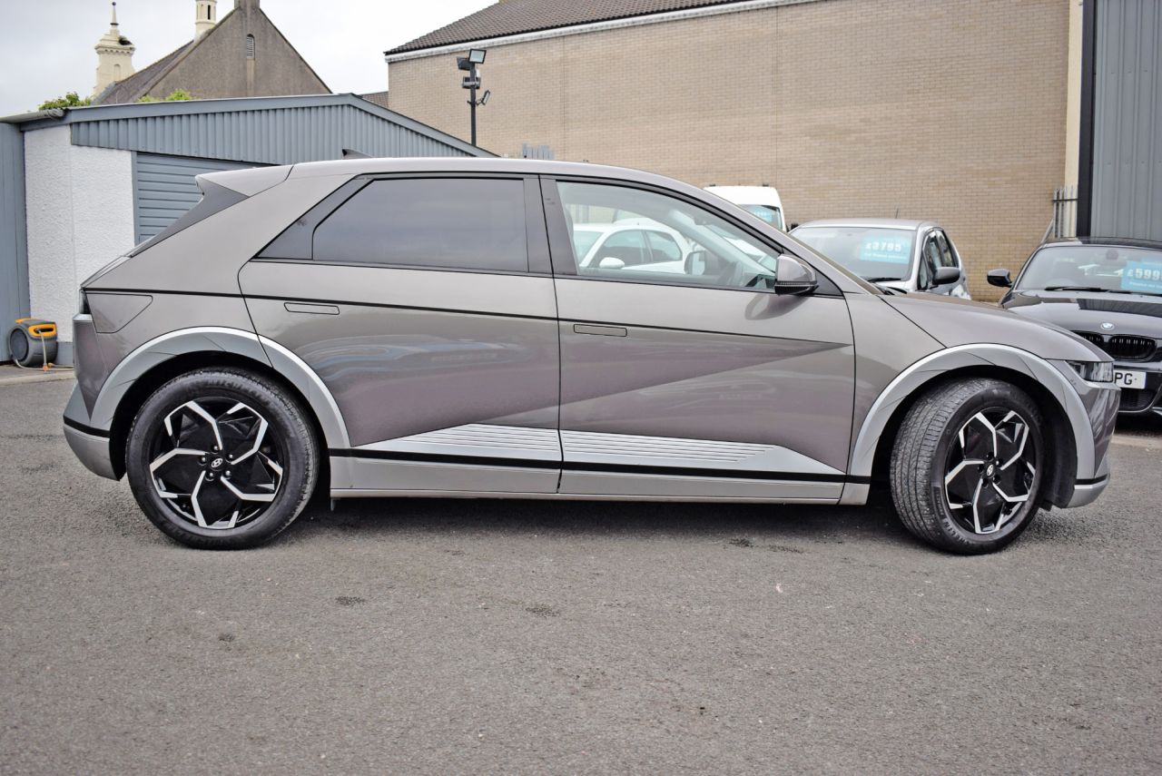 2022 HYUNDAI IONIQ 5 58kWh Ultimate Hatchback 5dr Electric Auto (170 ps) Good Service History - vehicle photo 4 for sale on PureCar