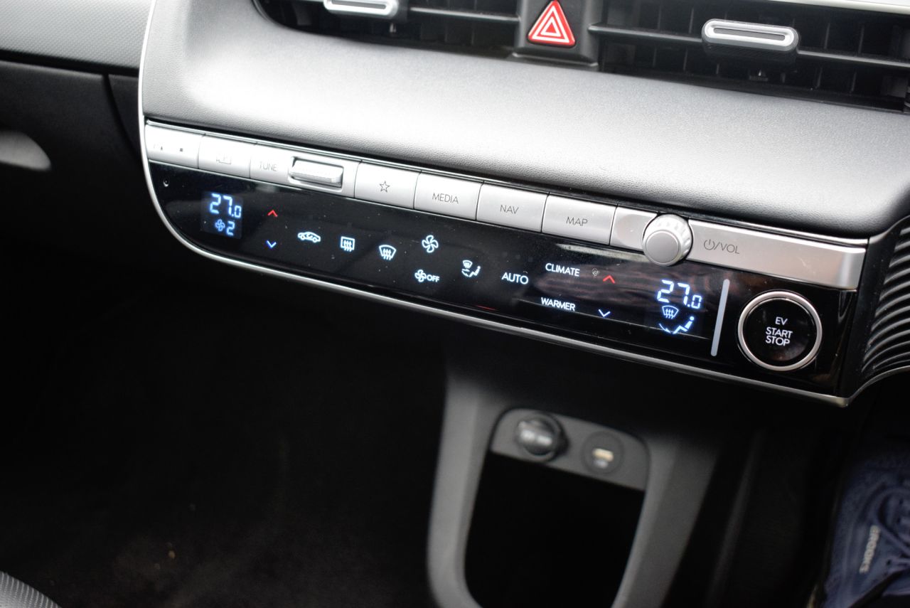 2022 HYUNDAI IONIQ 5 58kWh Ultimate Hatchback 5dr Electric Auto (170 ps) Good Service History - vehicle photo 31 for sale on PureCar
