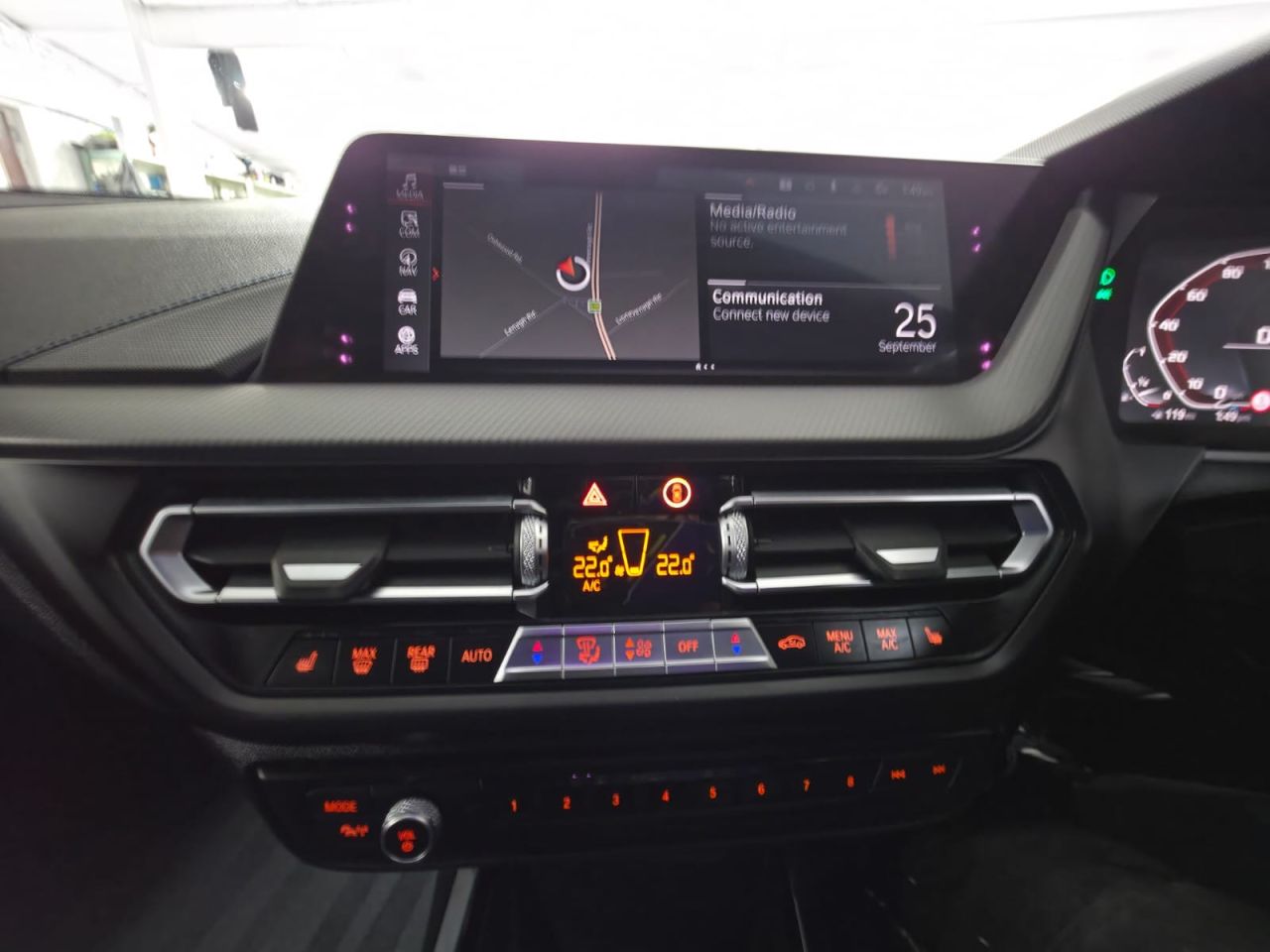 2020 BMW 1 SERIES 2.0 M135i Hatchback 5dr Petrol Auto xDrive Euro 6 (s/s) (306 ps) Cruise Con - vehicle photo 21 for sale on PureCar