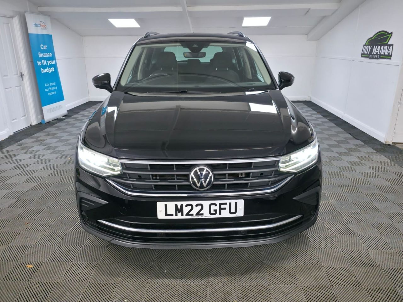 2022 VOLKSWAGEN TIGUAN 1.5 TSI Life SUV 5dr Petrol Manual Euro 6 (s/s) (150 ps) Adaptive Cruise Co - vehicle photo 9 for sale on PureCar
