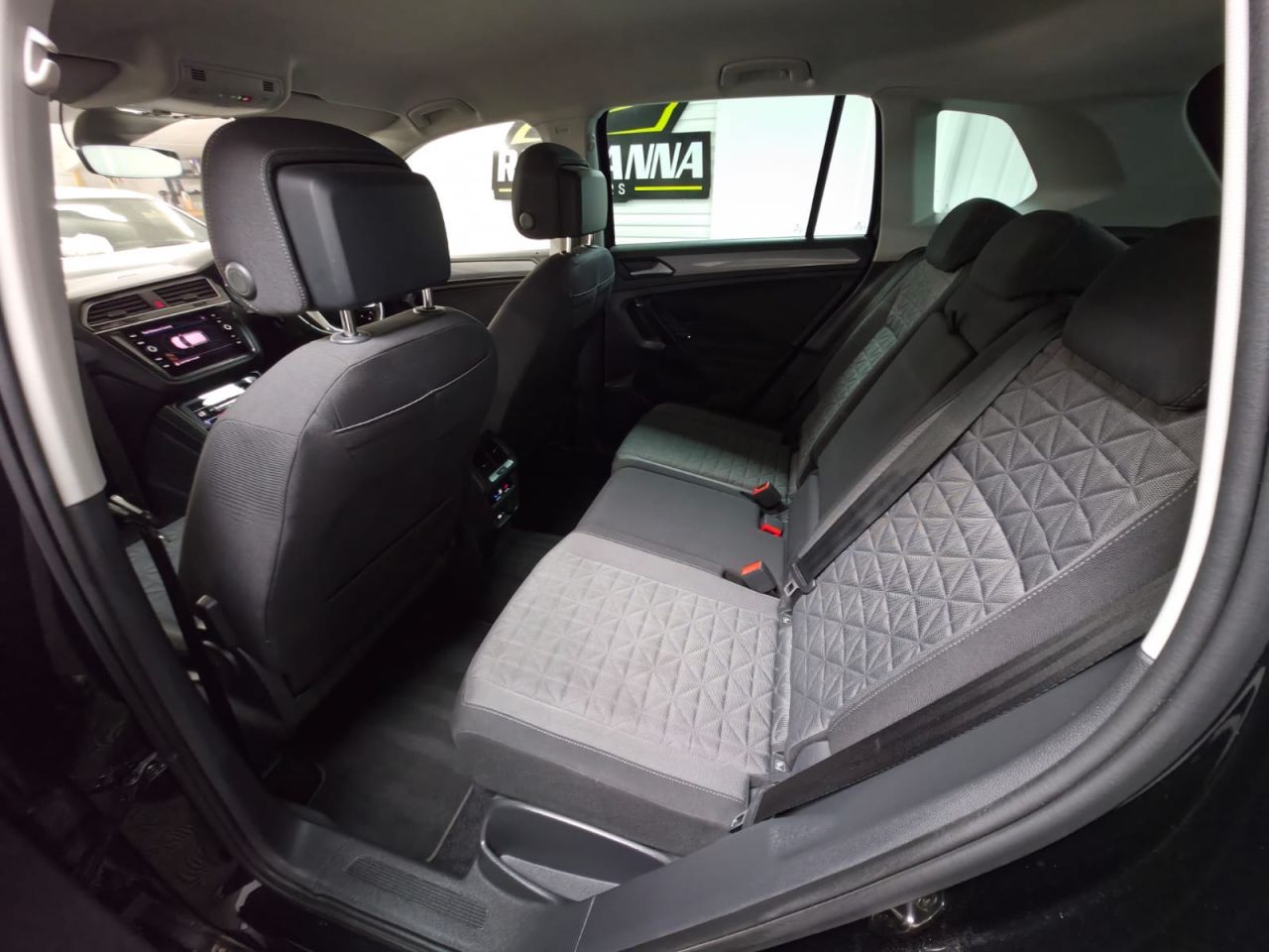 2022 VOLKSWAGEN TIGUAN 1.5 TSI Life SUV 5dr Petrol Manual Euro 6 (s/s) (150 ps) Adaptive Cruise Co - vehicle photo 14 for sale on PureCar