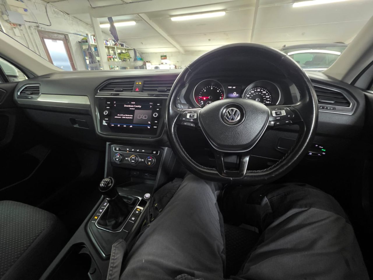 2019 VOLKSWAGEN TIGUAN ALLSPACE 2.0 TDI Match SUV 5dr Diesel Manual Euro 6 (s/s) (150 ps) 2 Owners - Sensor - vehicle photo 27 for sale on PureCar