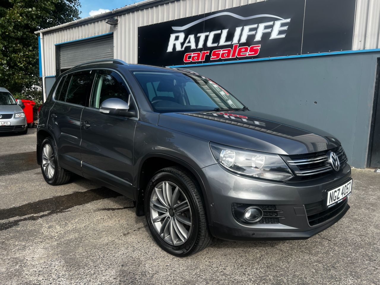 VOLKSWAGEN TIGUAN 2016
