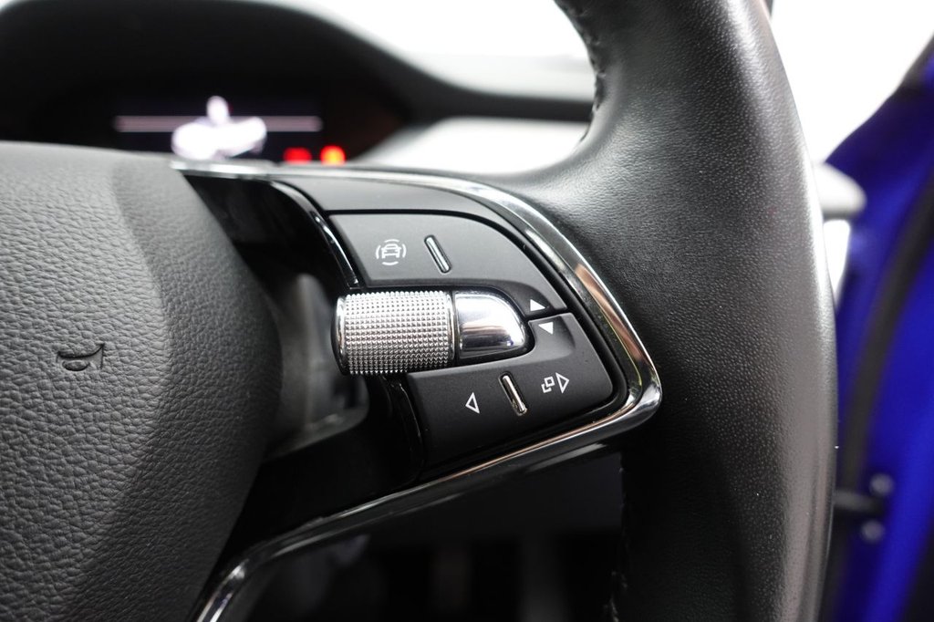 2022 Skoda Enyaq — image 22