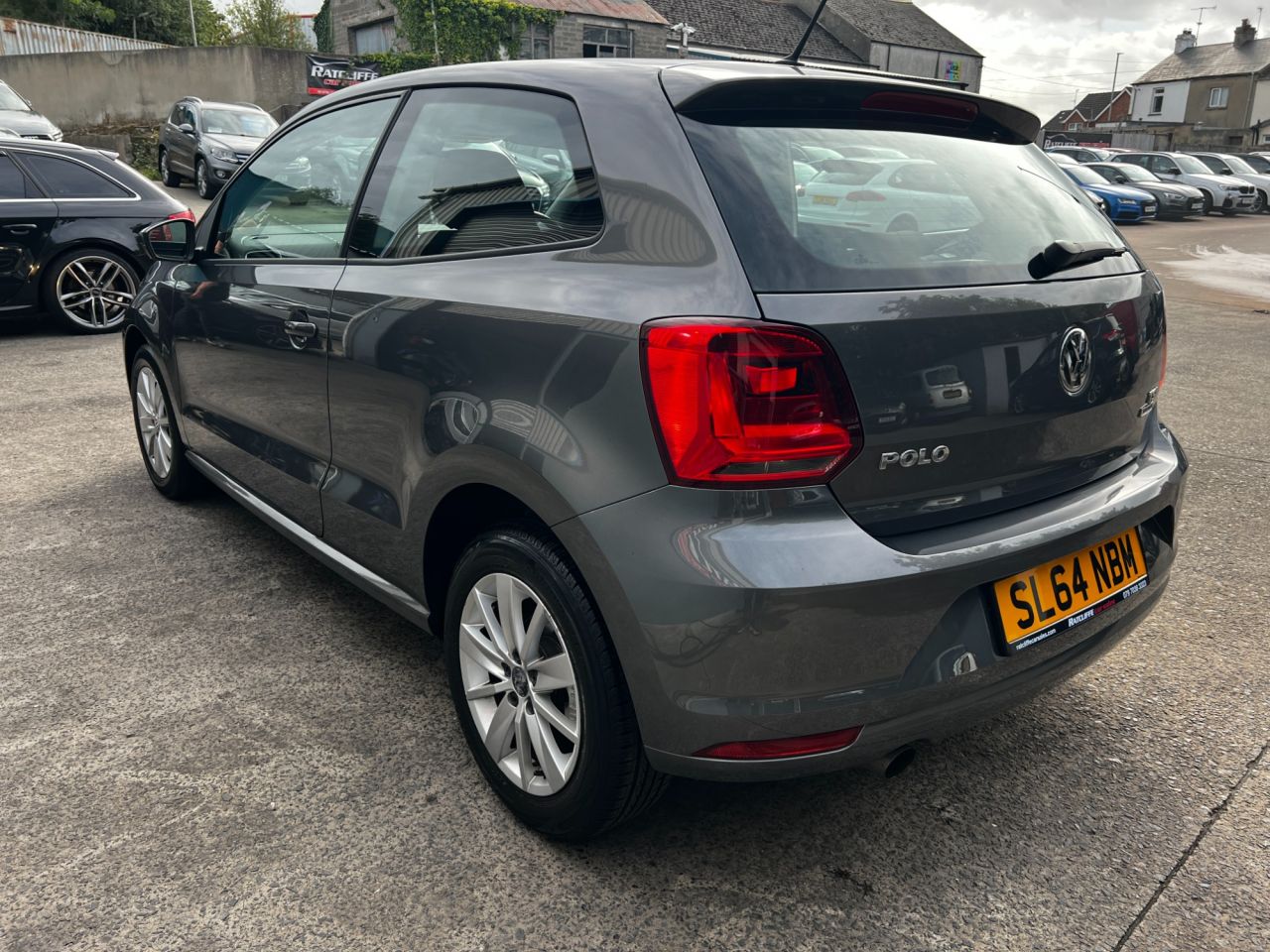 2014 VOLKSWAGEN POLO 1.2 TSI BlueMotion Tech SE Hatchback 3dr Petrol Manual Euro 6 (s/s) (90 ps) - vehicle photo 4 for sale on PureCar