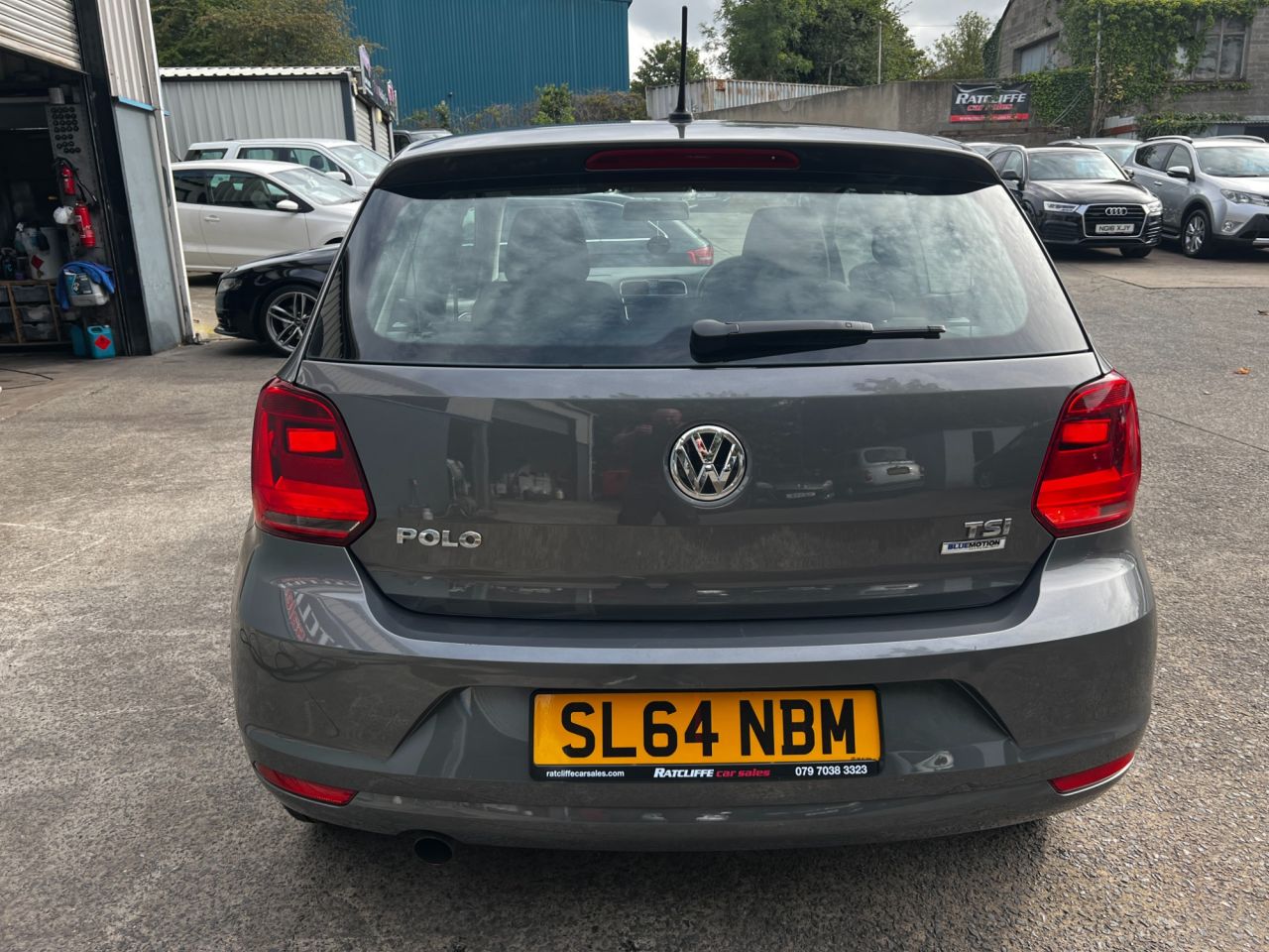 2014 VOLKSWAGEN POLO 1.2 TSI BlueMotion Tech SE Hatchback 3dr Petrol Manual Euro 6 (s/s) (90 ps) - vehicle photo 5 for sale on PureCar