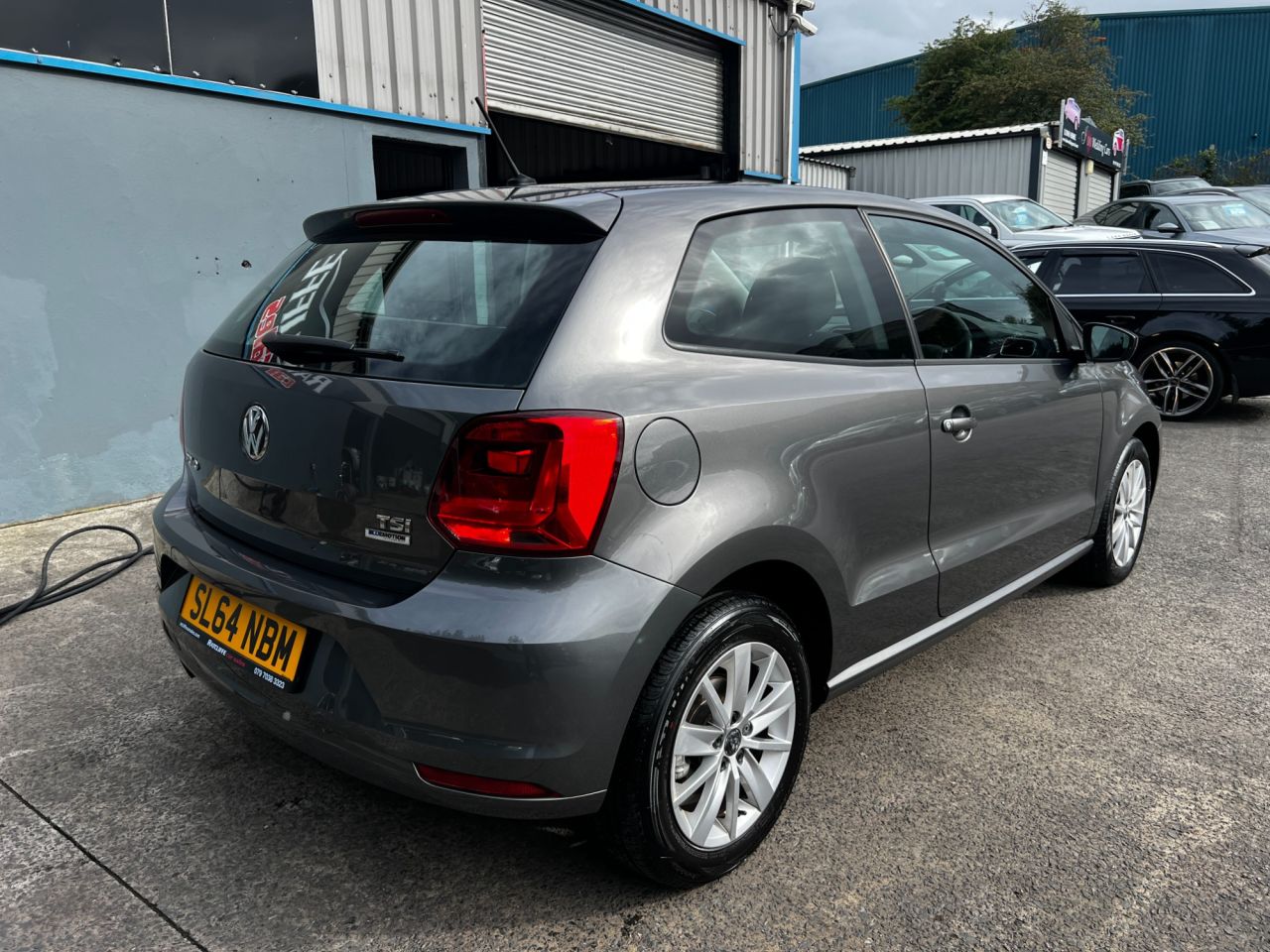 2014 VOLKSWAGEN POLO 1.2 TSI BlueMotion Tech SE Hatchback 3dr Petrol Manual Euro 6 (s/s) (90 ps) - vehicle photo 6 for sale on PureCar