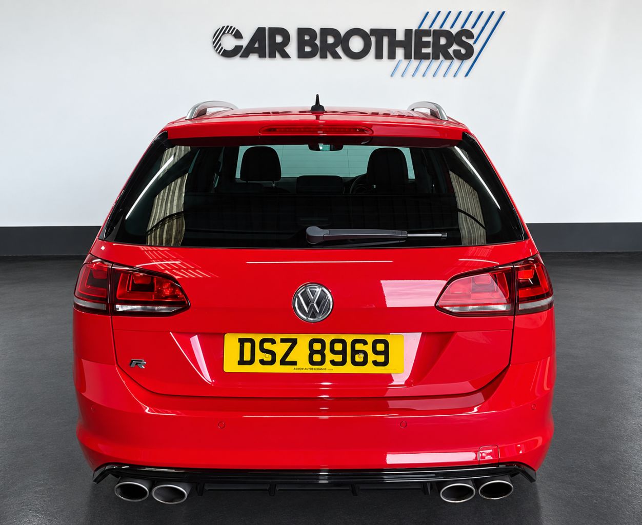 2017 VOLKSWAGEN GOLF 2.0 TSI BlueMotion Tech R Estate 5dr Petrol DSG 4MOTION Euro 6 (s/s) (300 p - vehicle photo 9 for sale on PureCar