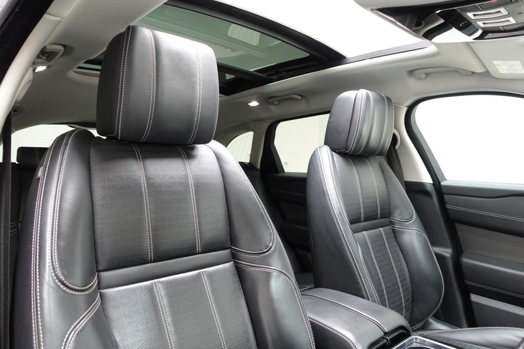 2020 Land Rover Range Rover Velar — image 3