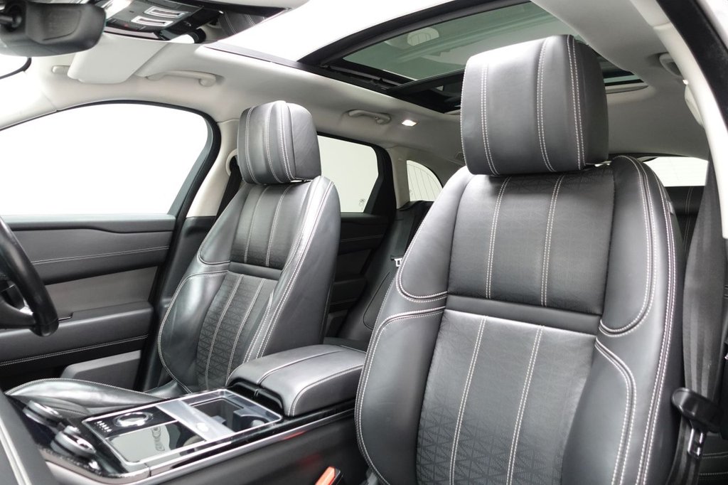 2020 Land Rover Range Rover Velar — image 11