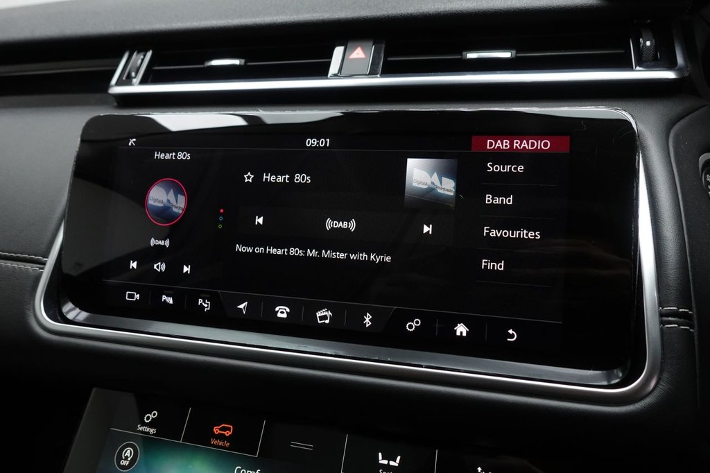 2020 Land Rover Range Rover Velar — image 21