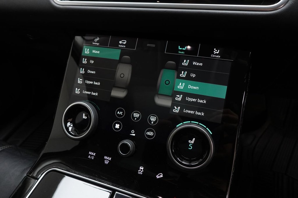 2020 Land Rover Range Rover Velar — image 27
