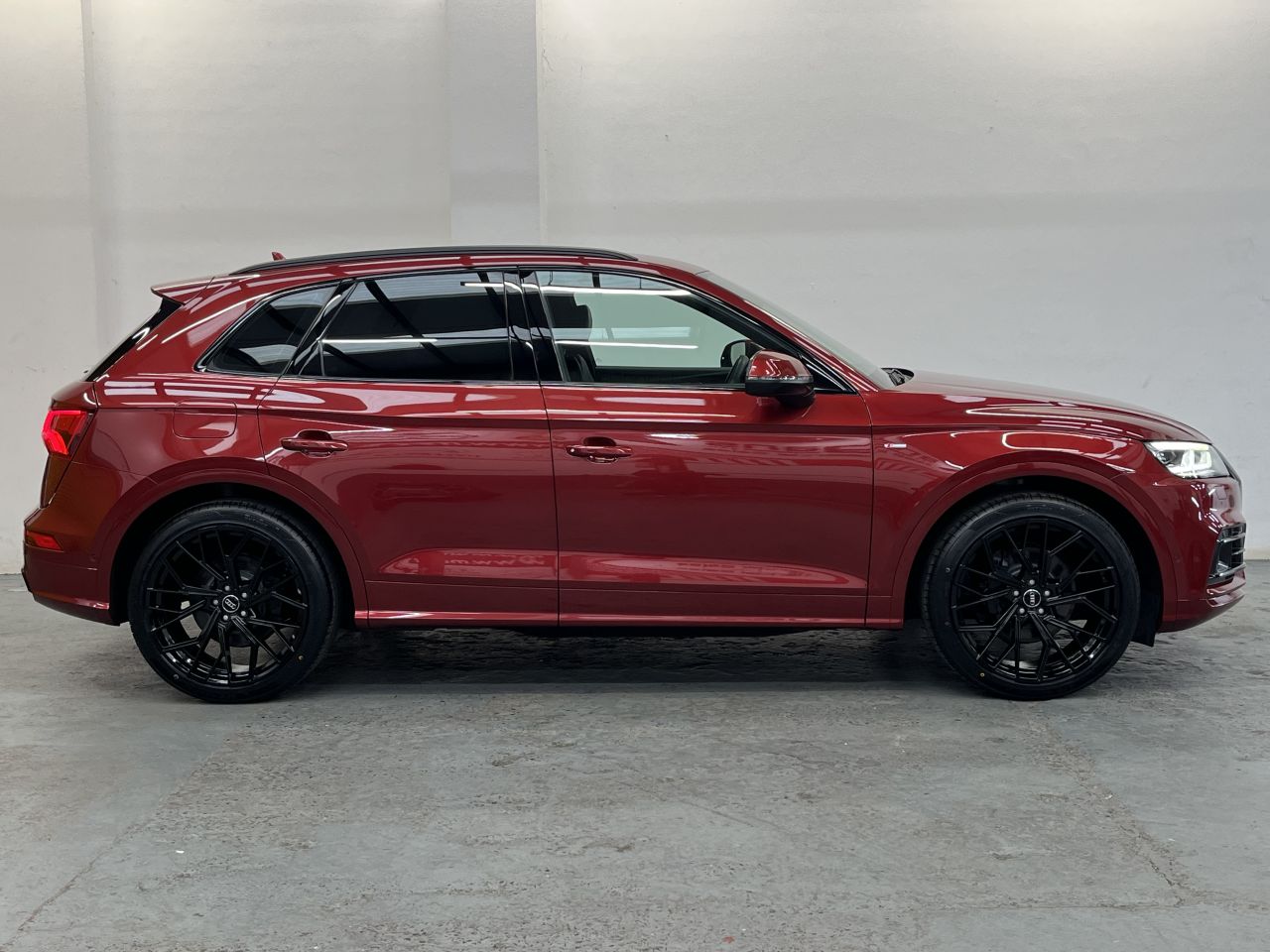 2019 AUDI Q5 40 TDI S line SUV 5dr Diesel S Tronic quattro Euro 6 (s/s) (190 ps) - vehicle photo 3 for sale on PureCar
