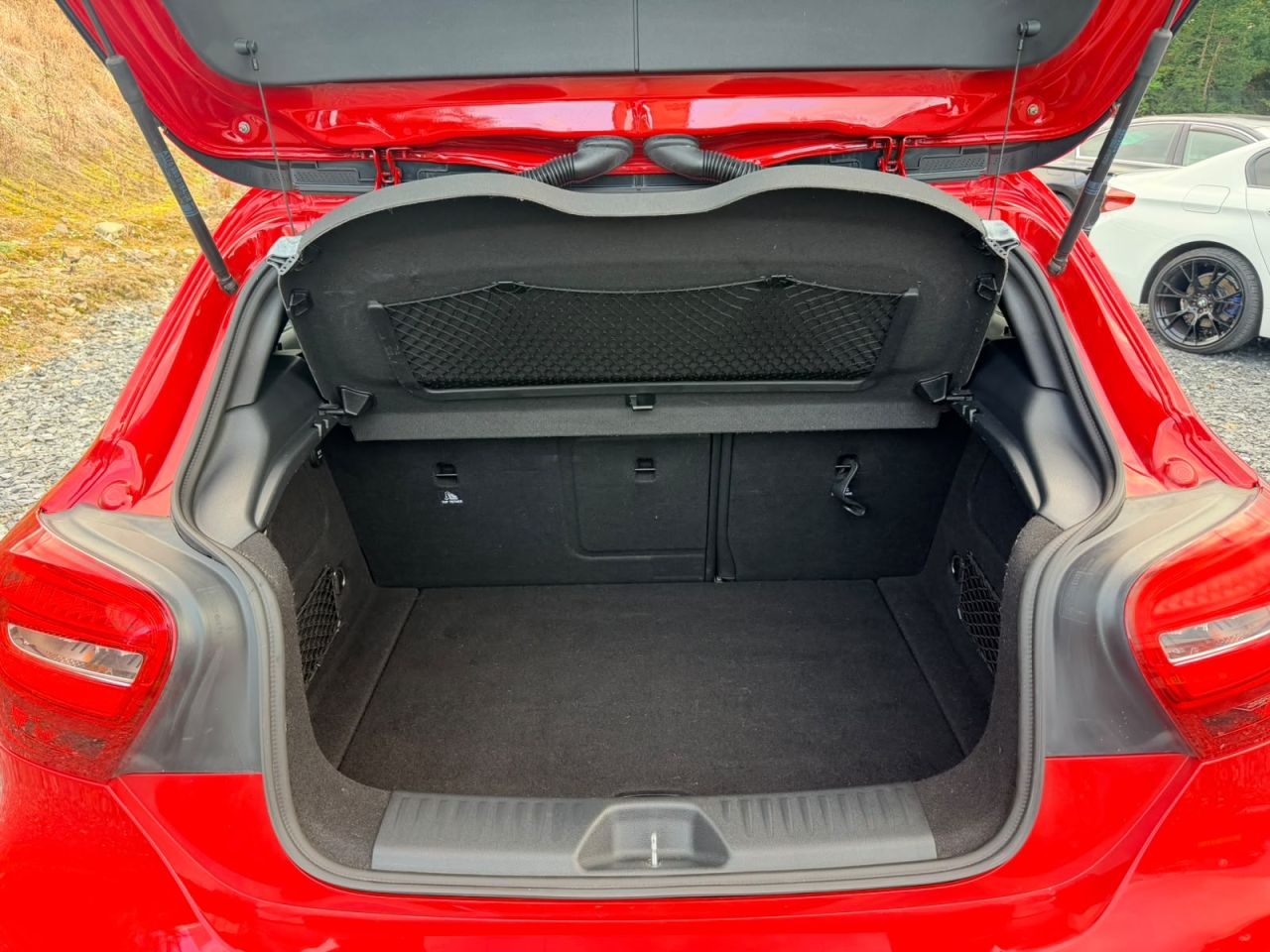 2016 MERCEDES A CLASS 2.1 A200d AMG Line (Executive) Hatchback 5dr Diesel 7G-DCT Euro 6 (s/s) (13 - vehicle photo 21 for sale on PureCar