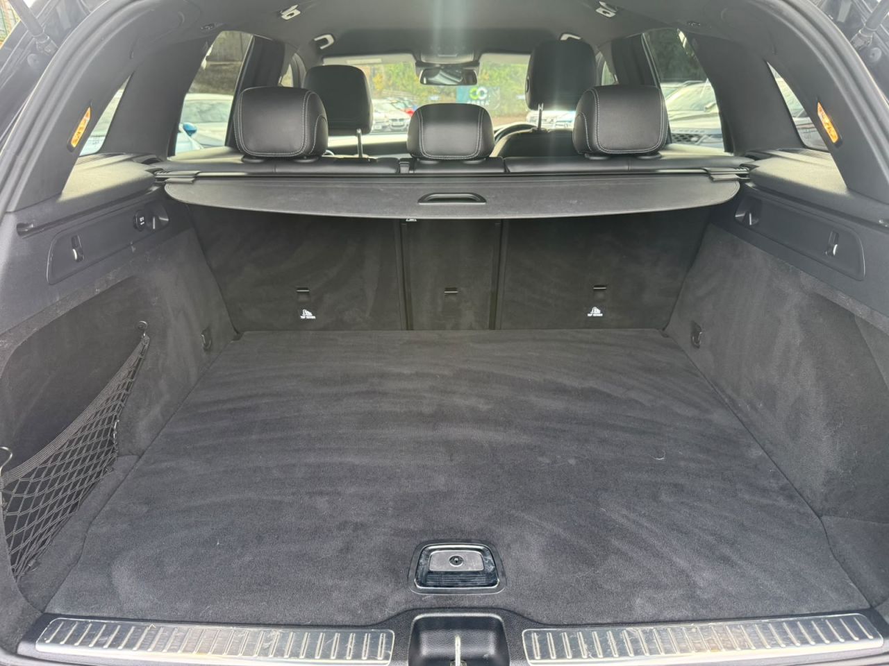 2016 MERCEDES GLC 2.1 GLC220d AMG Line SUV 5dr Diesel G-Tronic 4MATIC Euro 6 (s/s) (170 ps) - vehicle photo 25 for sale on PureCar