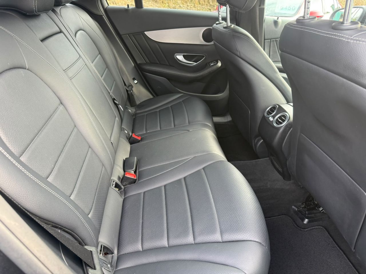 2016 MERCEDES GLC 2.1 GLC220d AMG Line SUV 5dr Diesel G-Tronic 4MATIC Euro 6 (s/s) (170 ps) - vehicle photo 16 for sale on PureCar