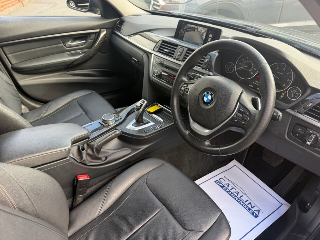 2015 BMW 3 Series — image 9
