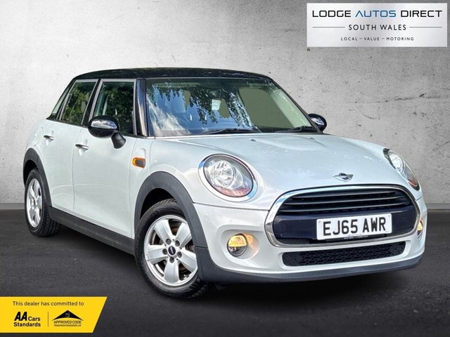 2015 MINI Hatch
