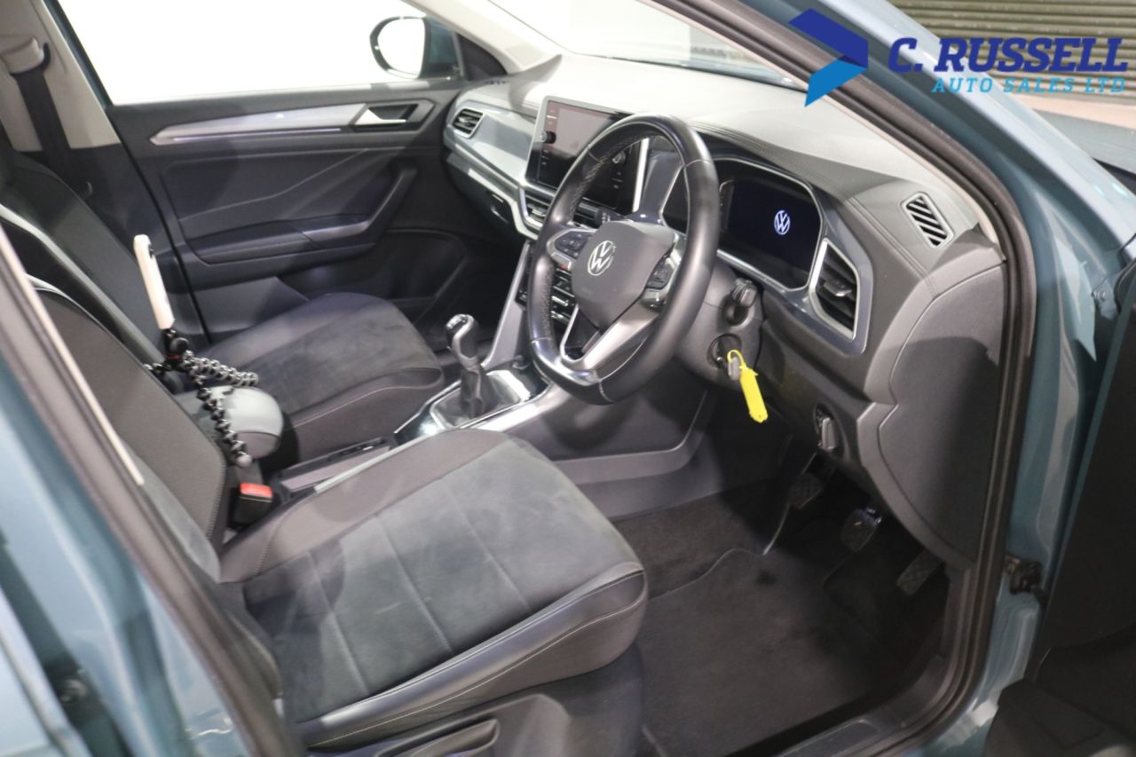 2023 VOLKSWAGEN T-ROC 1.5 TSI Style SUV 5dr Petrol Manual Euro 6 (s/s) (150 ps) - vehicle photo 19 for sale on PureCar