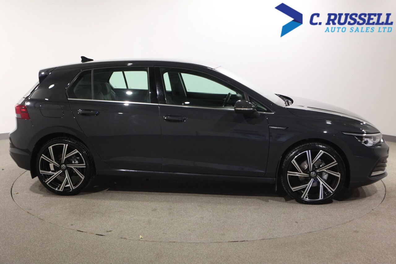 2022 VOLKSWAGEN GOLF 1.5 TSI Style Hatchback 5dr Petrol Manual Euro 6 (s/s) (150 ps) - vehicle photo 8 for sale on PureCar