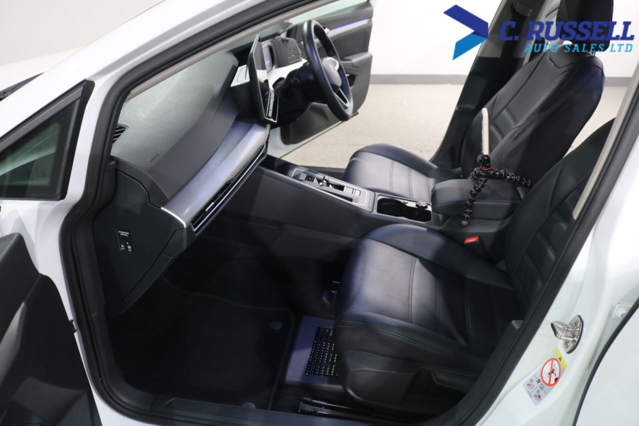2026 VOLKSWAGEN GOLF 1.5 eTSI MHEV Match Hatchback 5dr Petrol Hybrid DSG Euro 6 (s/s) (150 ps) - vehicle photo 14 for sale on PureCar