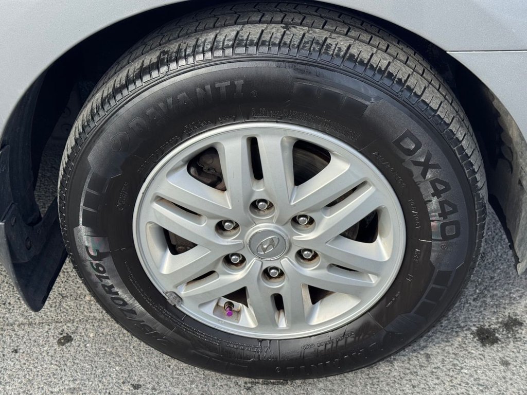 2017 Hyundai I800 — image 14