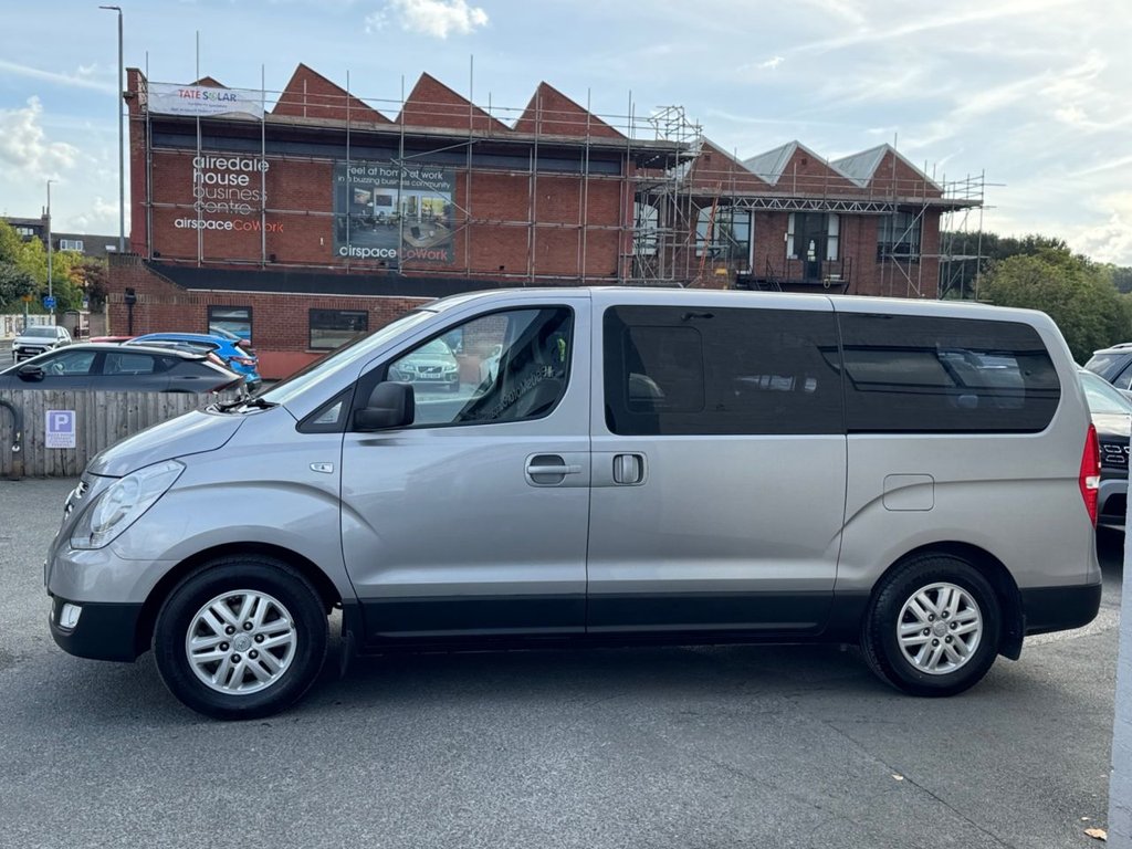 2017 Hyundai I800 — image 11