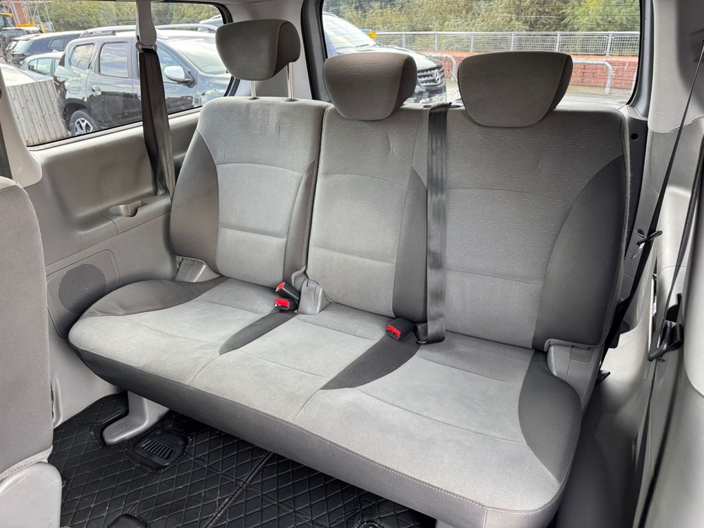 2017 Hyundai I800 — image 24