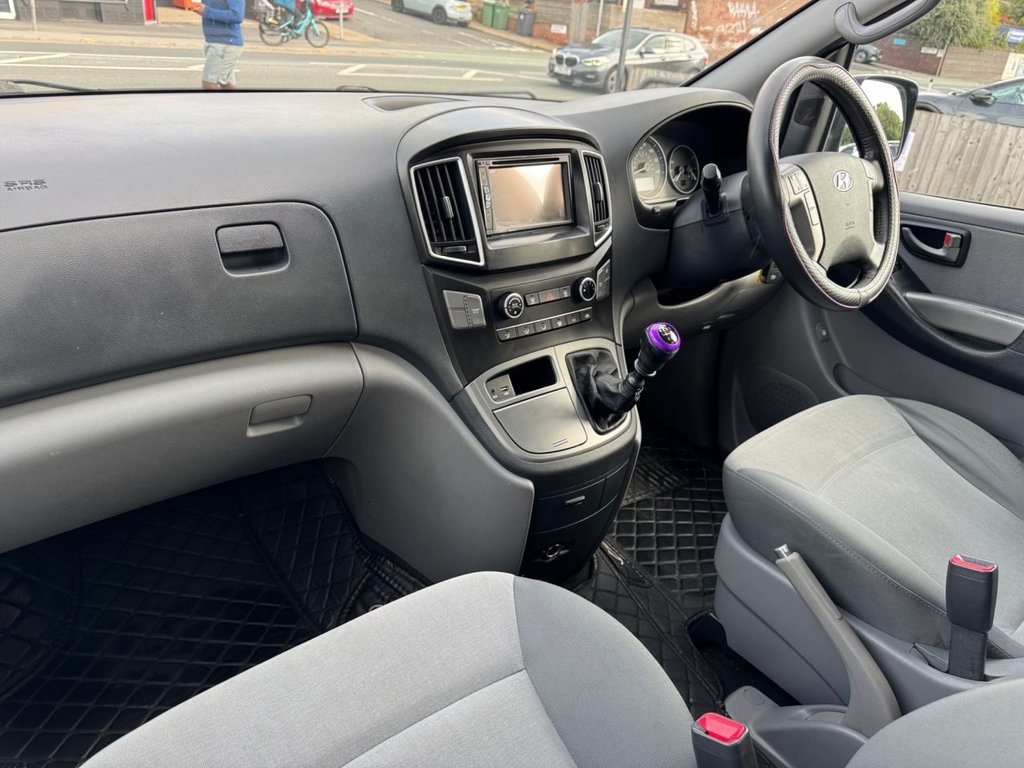 2017 Hyundai I800 — image 26