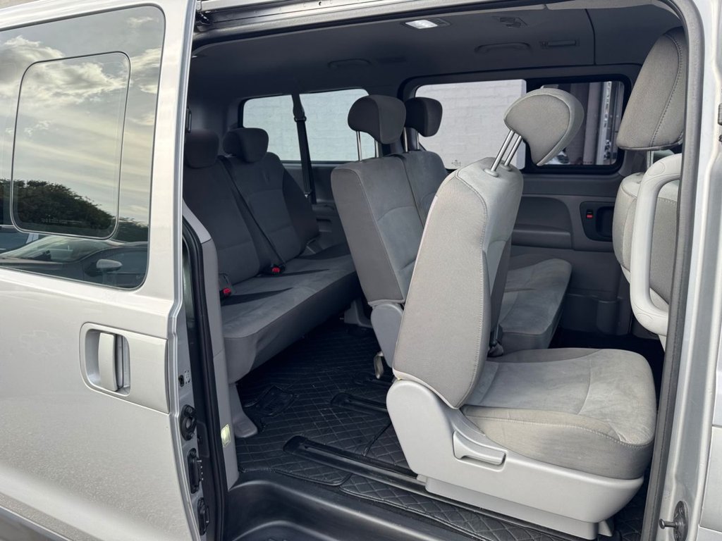 2017 Hyundai I800 — image 28