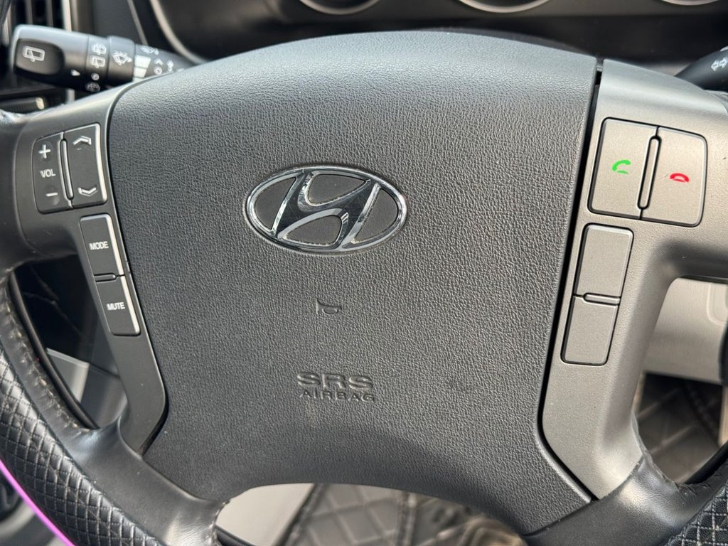 2017 Hyundai I800 — image 33