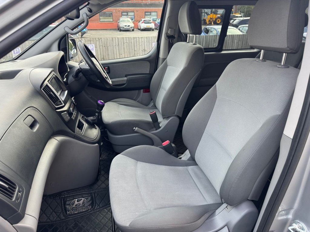 2017 Hyundai I800 — image 30