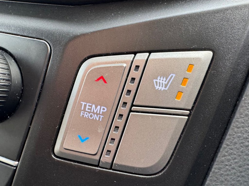 2017 Hyundai I800 — image 37
