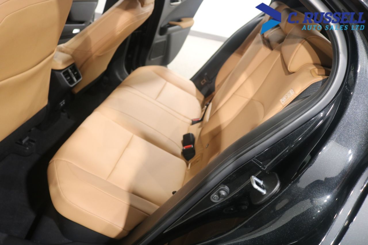 2023 LEXUS UX 2.0 250h F Sport Design SUV 5dr Petrol Hybrid E-CVT Euro 6 (s/s) (184 ps) - vehicle photo 25 for sale on PureCar