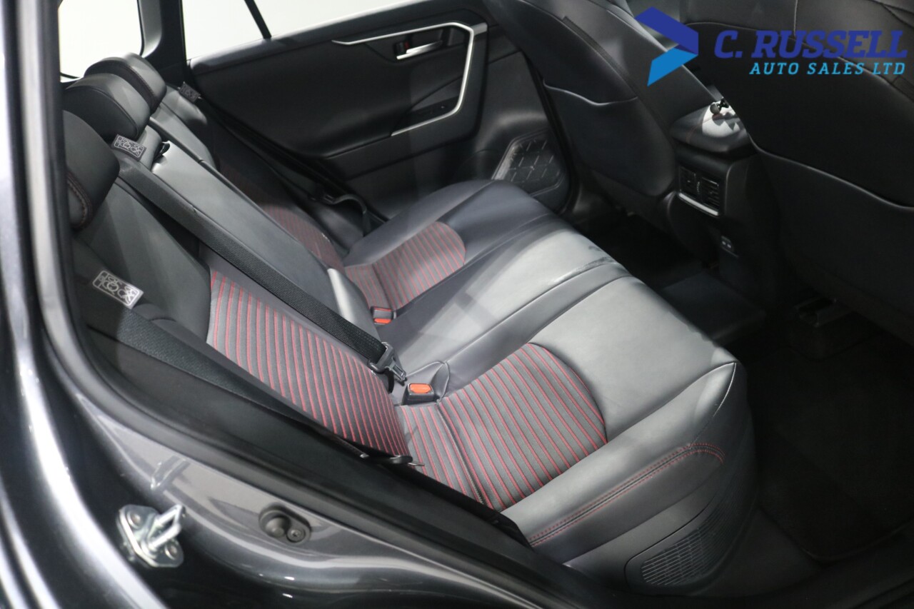 2023 TOYOTA RAV4 2.5 VVT 18.1kWh Dynamic SUV 5dr Petrol Plug-in Hybrid CVT 4WD Euro 6 (s/s) - vehicle photo 26 for sale on PureCar
