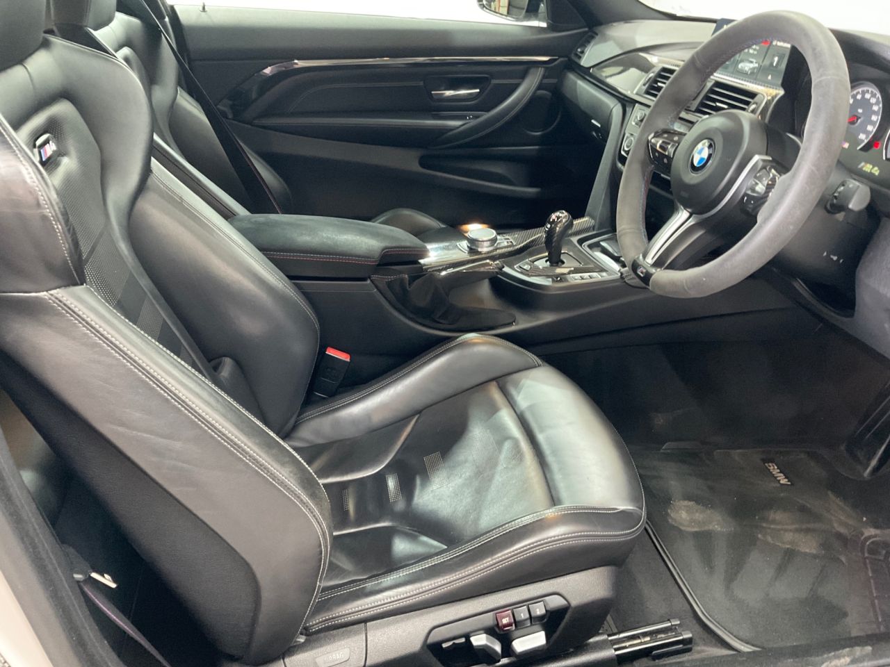 2018 BMW M4 3.0 BiTurbo Competition Coupe 2dr Petrol DCT Euro 6 (s/s) (450 ps) - vehicle photo 15 for sale on PureCar