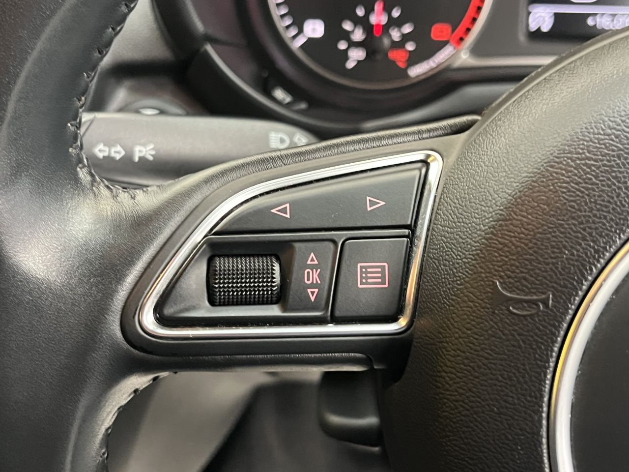2017 AUDI A1 1.0 TFSi Sport 5dr S Tronic - vehicle photo 17 for sale on PureCar