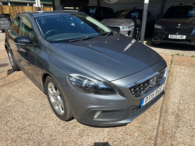 2015 Volvo V40
