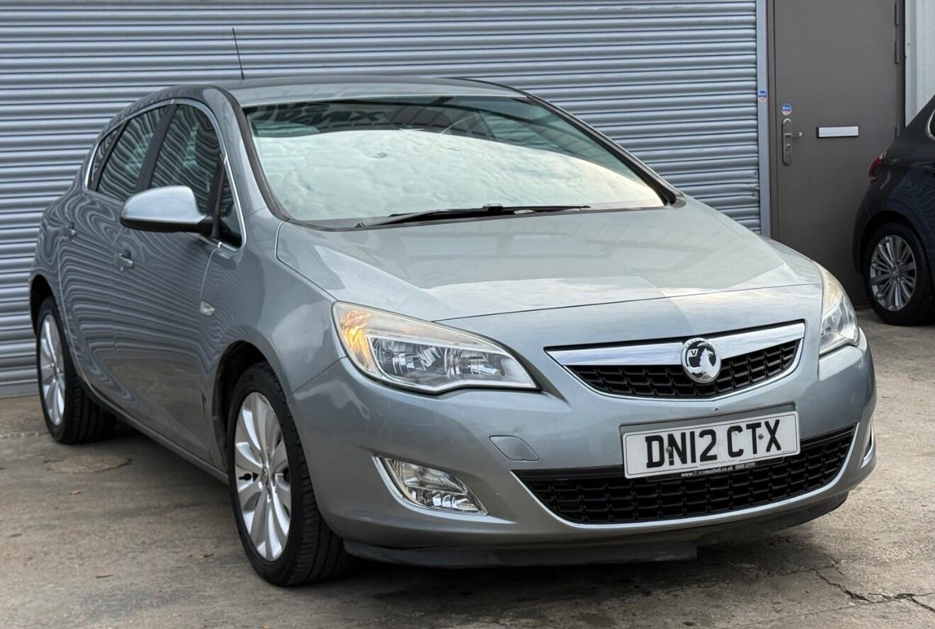 2012 Vauxhall Astra
