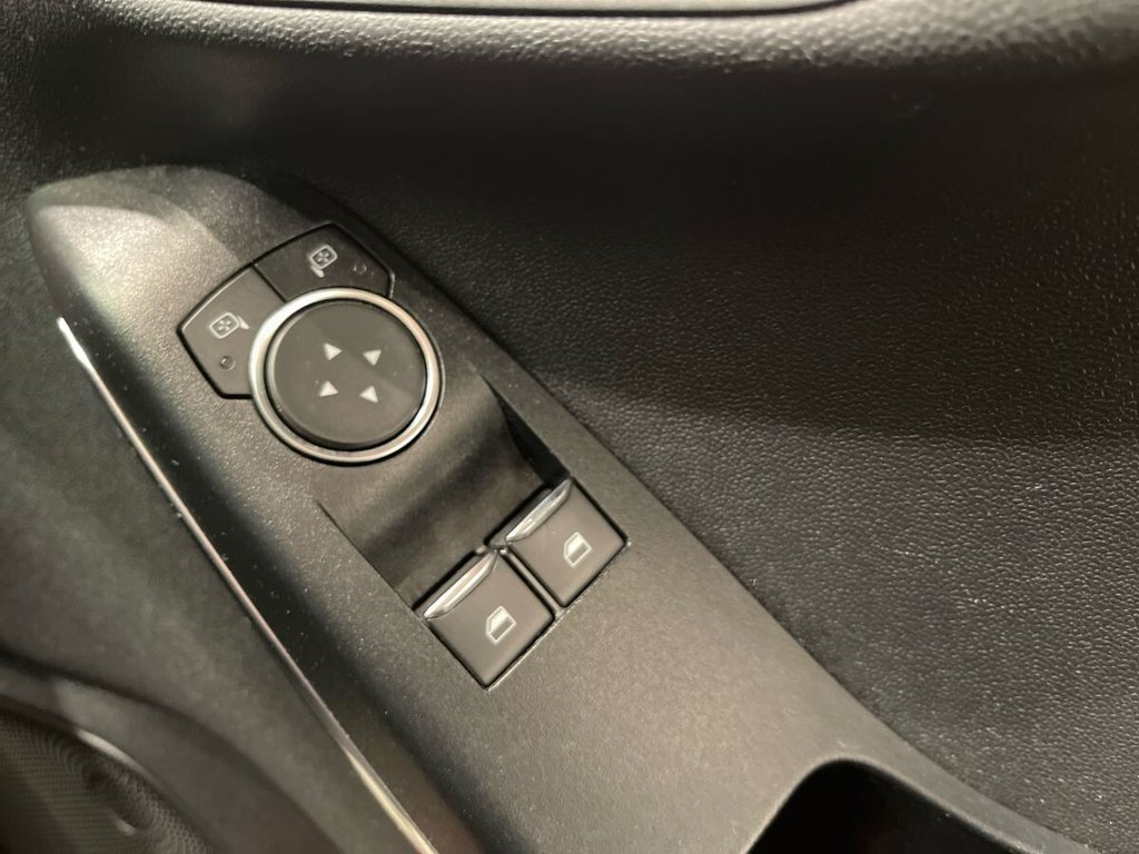 2019 Ford Fiesta — image 13