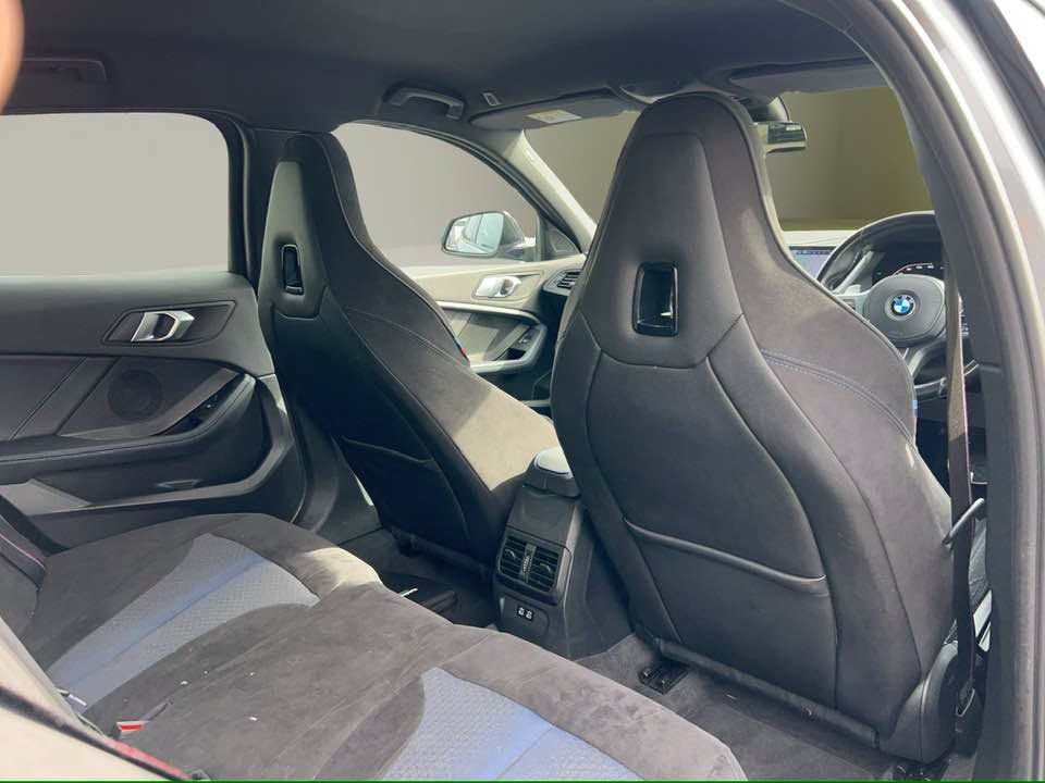 2023 BMW 1 SERIES 2.0 M135i Hatchback 5dr Petrol Auto xDrive Euro 6 (s/s) (306 ps) - vehicle photo 8 for sale on PureCar