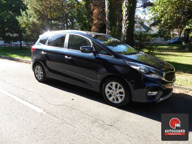 2017 Kia Carens