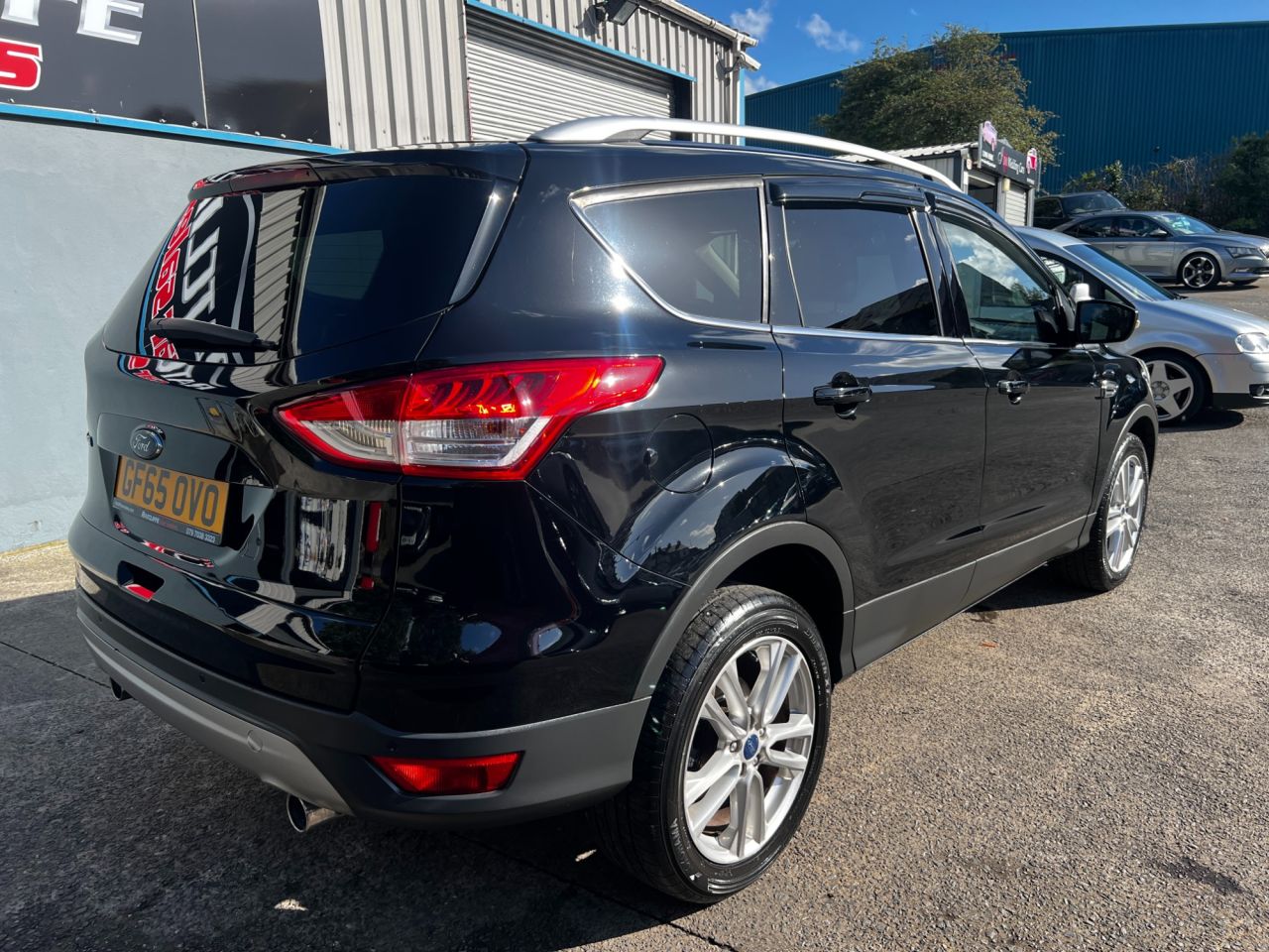2015 FORD KUGA 2.0 TDCi Titanium X SUV 5dr Diesel Manual 2WD Euro 6 (s/s) (150 ps) - vehicle photo 6 for sale on PureCar