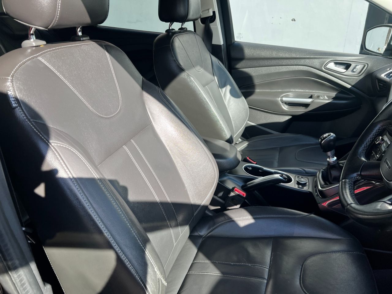 2015 FORD KUGA 2.0 TDCi Titanium X SUV 5dr Diesel Manual 2WD Euro 6 (s/s) (150 ps) - vehicle photo 10 for sale on PureCar