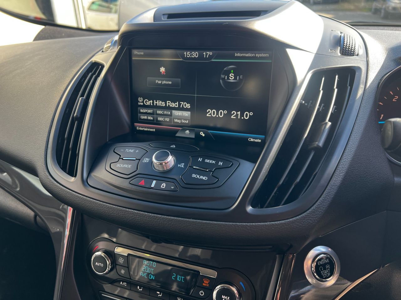 2015 FORD KUGA 2.0 TDCi Titanium X SUV 5dr Diesel Manual 2WD Euro 6 (s/s) (150 ps) - vehicle photo 13 for sale on PureCar