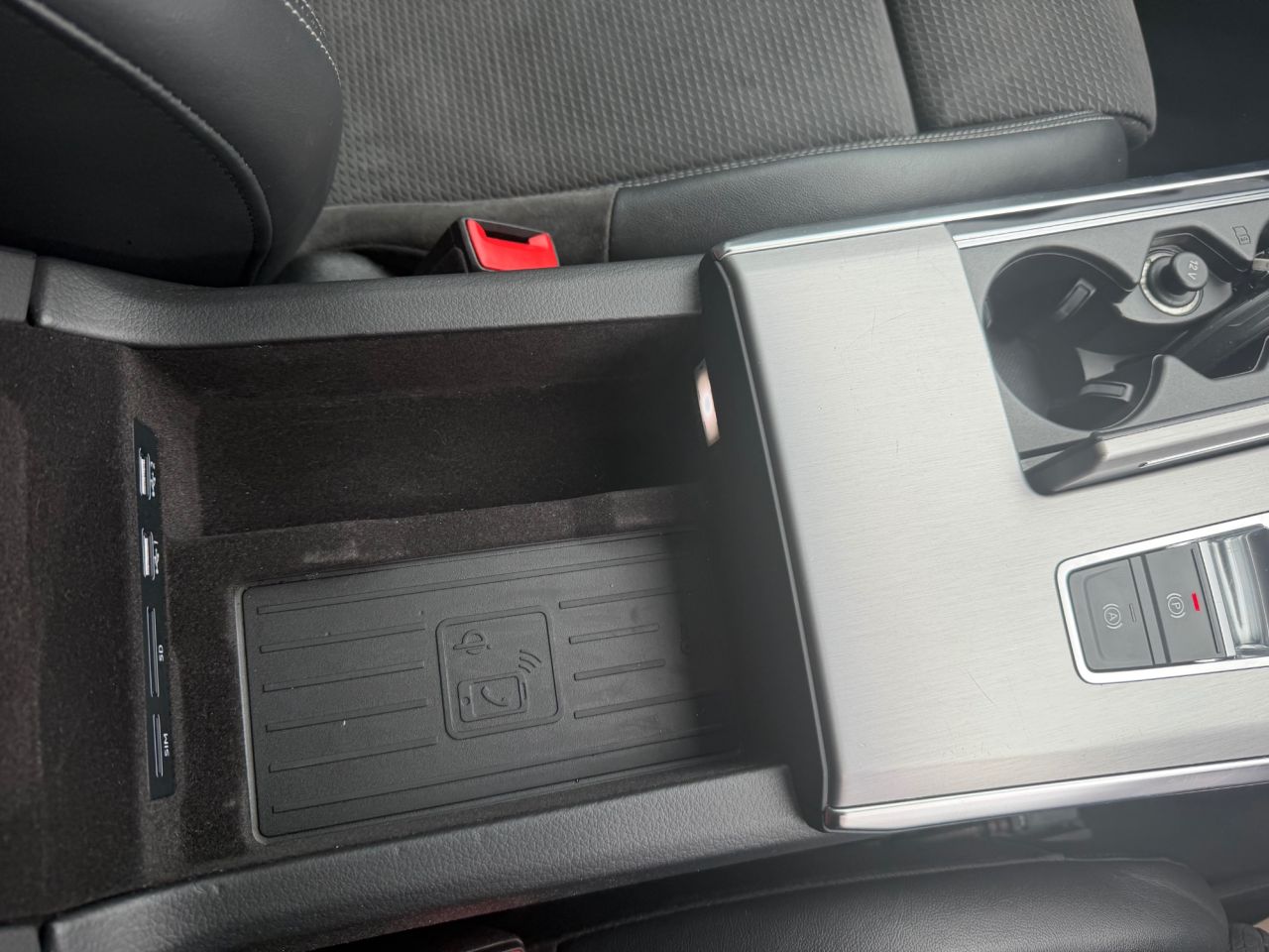 2020 AUDI A6 SALOON Black Edition - vehicle photo 27 for sale on PureCar