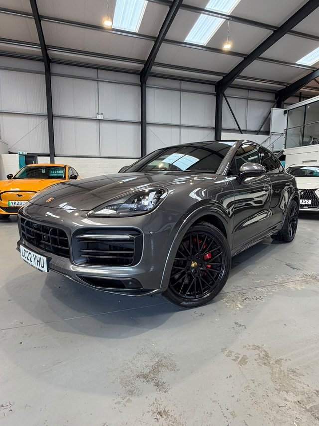 2022 Porsche Cayenne