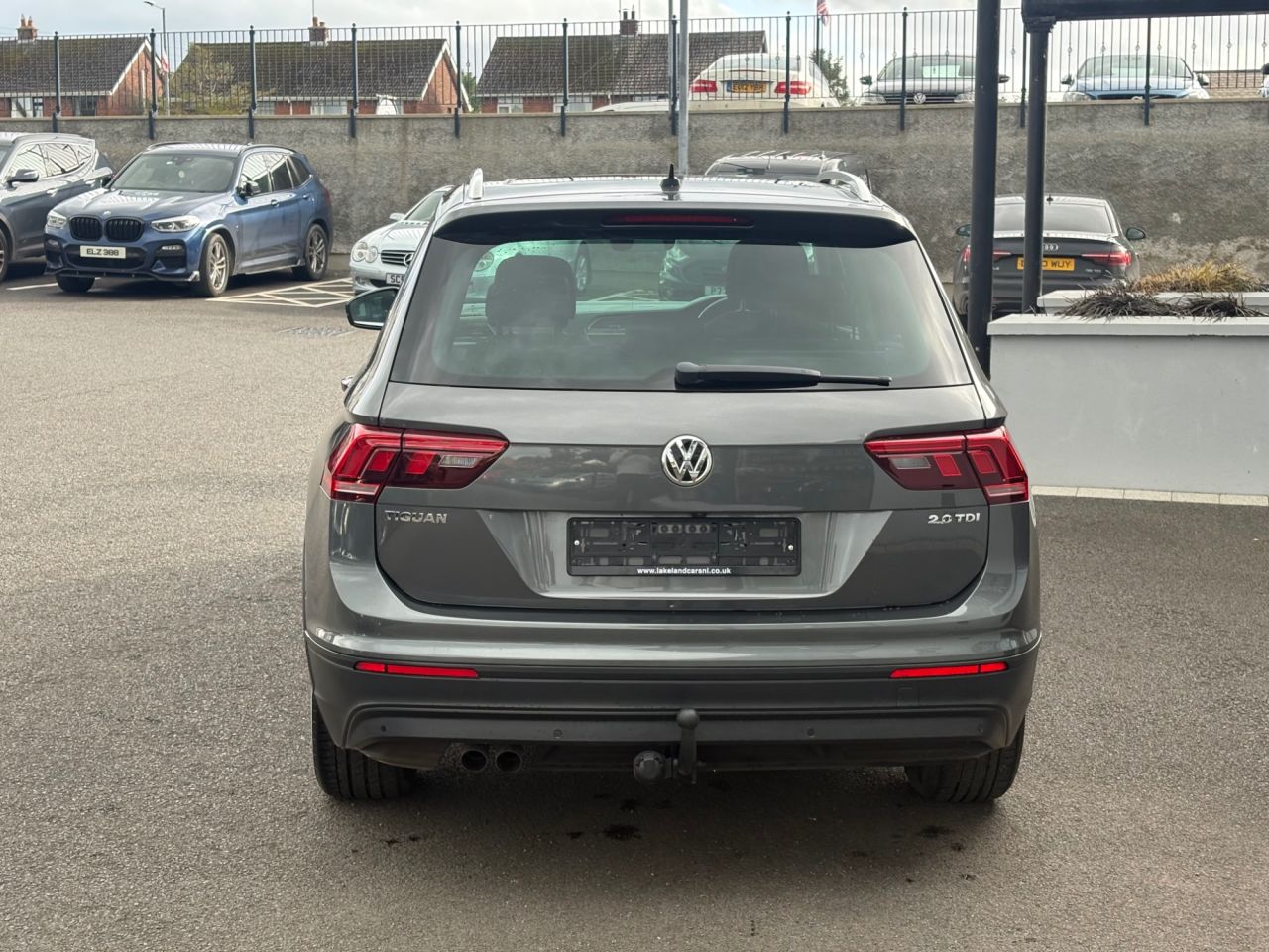 2017 VOLKSWAGEN TIGUAN 2.0 TDI SE Navigation SUV 5dr Diesel Manual Euro 6 (s/s) (150 ps) - vehicle photo 7 for sale on PureCar