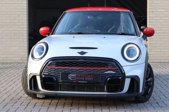 2022 MINI Hatch