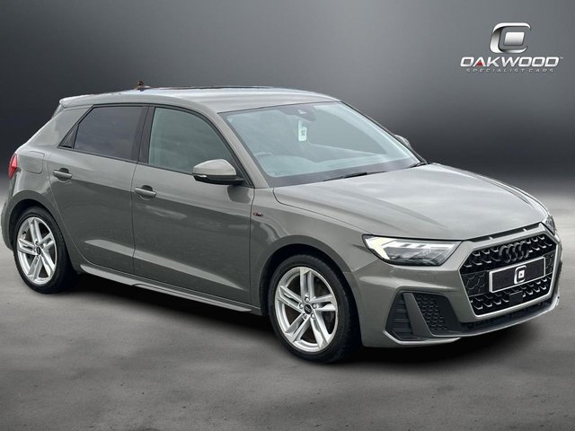 2022 Audi A1